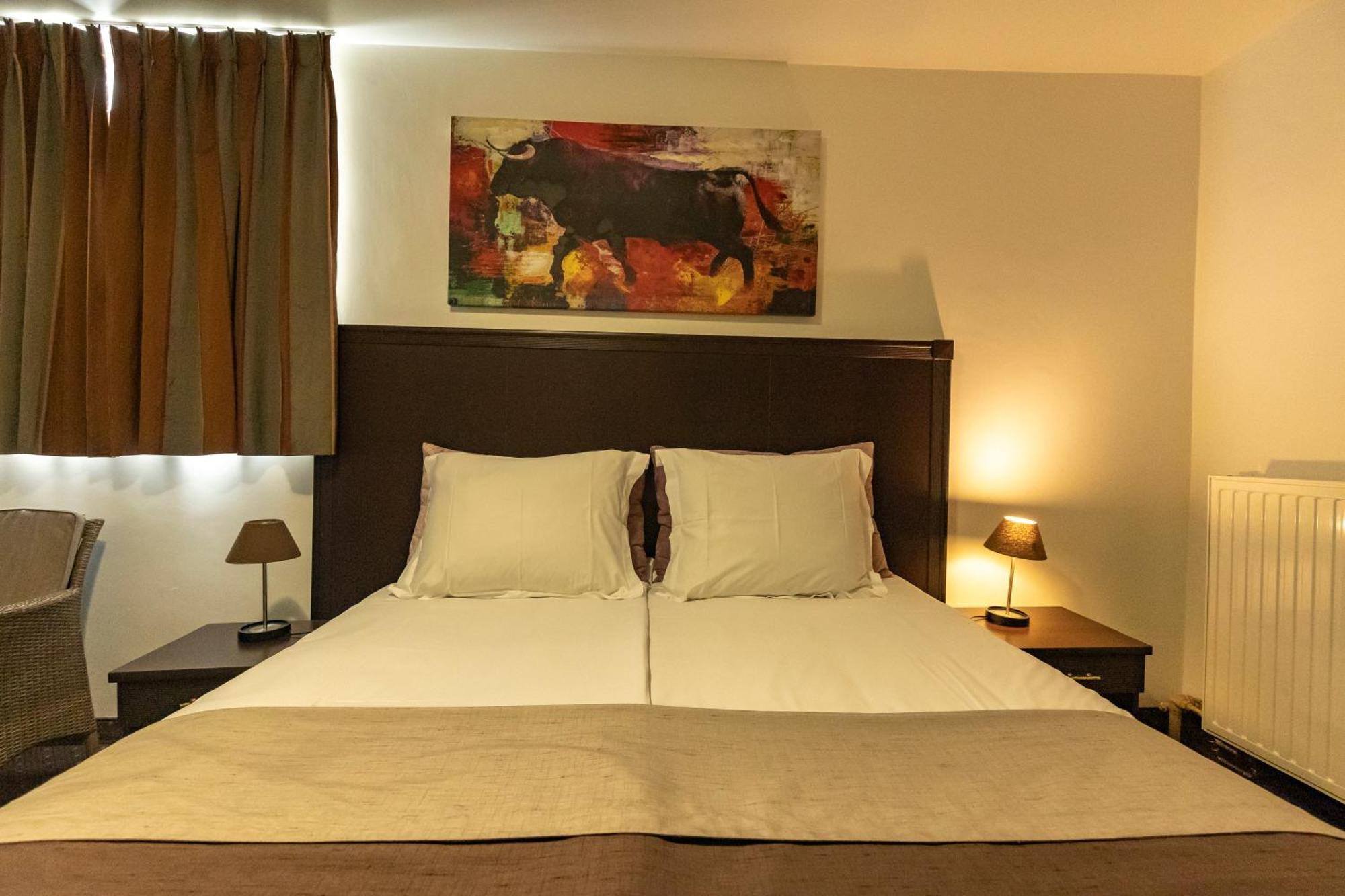 Hotel Malon Лёвен Экстерьер фото